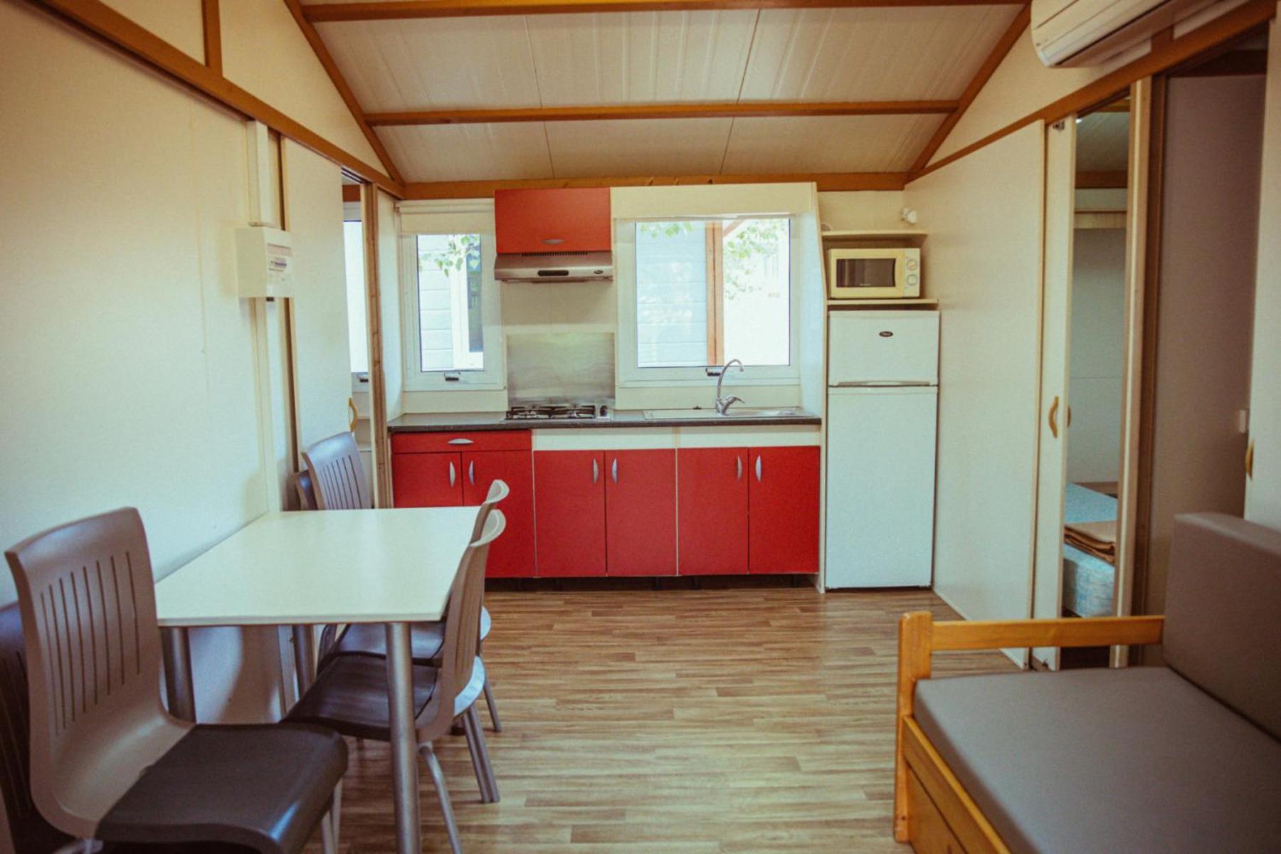 Camping Bungalow El Llac De Banyoles Porqueres Pokój zdjęcie